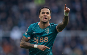 Con trai HLV Indonesia gây sốt tại Ngoại hạng Anh