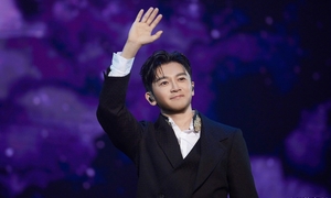 Tô Hữu Bằng từng bị mắng là 'chuột nhắt' sau họp báo công bố bỏ học đại học
