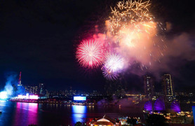 Danh sách các điểm bắn pháo hoa Tết Nguyên đán 2025 tại Hà Nội và TP.HCM