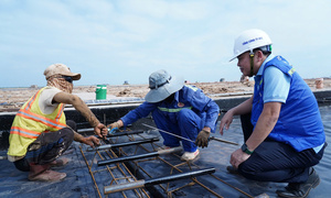 Gác lại đoàn viên, nghìn công nhân làm việc xuyên Tết ở sân bay Long Thành