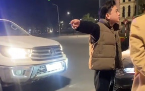 TikToker 'Nam Birthday' say xỉn đi xe ngược chiều, livestream khi bị kiểm tra