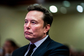 Elon Musk nghi ngờ dự án AI lớn nhất lịch sử của ông Trump