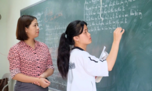 Sát Tết, hàng nghìn giáo viên Hà Nội thấp thỏm ngóng thưởng
