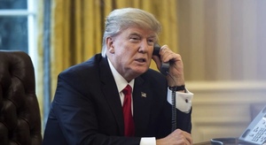 Tổng thống Trump có cuộc điện đàm với nguyên thủ nước ngoài đầu tiên
