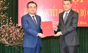 Bộ trưởng Xây dựng làm Phó Bí thư Thường trực Thành ủy TP.HCM