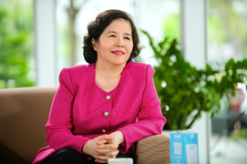 Nữ doanh nhân tuổi rắn nổi tiếng nhất Việt Nam 