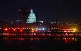 Điện Kremlin: Công dân Nga có mặt trên máy bay rơi ở Mỹ