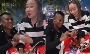 Vừa xây nhà 74 tỷ đồng, 'Thánh Muay' tặng quà cực tiết kiệm cầu hôn bạn gái