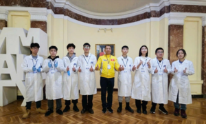 Nam sinh lớp 10 giành huy chương vàng Olympic Dự án Hóa học quốc tế 2025
