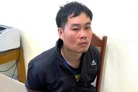 Bắt giữ người cha nghi sát hại con trai 4 tuổi rồi bỏ trốn