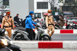 CSGT toàn quốc tập trung xử lý vi phạm nồng độ cồn, vượt đèn đỏ, đua xe