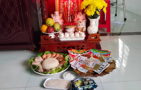 Nên làm gì với gạo, muối sau khi cúng thần Tài?