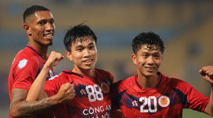Trò cưng HLV Troussier tỏa sáng, CLB Công An Hà Nội toàn thắng ở cúp Đông Nam Á