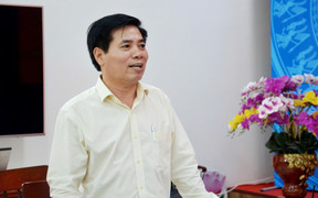 Ba lãnh đạo sở ở Quảng Ngãi xin nghỉ hưu trước tuổi