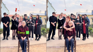 Clip bà nội 86 tuổi vượt thử thách nghe giọng đoán tên cháu gây bão mạng