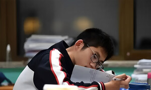 Được người nhặt rác nuôi, nam sinh đỗ đại học số 1 châu Á