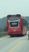 Phạt tiền, trừ điểm tài xế xe khách vượt ẩu trên cao tốc Nội Bài - Lào Cai