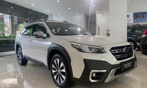 Nhiều mẫu ô tô giảm giá hàng trăm triệu đồng sau Tết Nguyên đán
