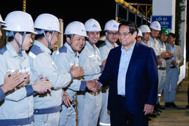 Thủ tướng 'đặt hàng' Hòa Phát sản xuất ray thép phục vụ đường sắt