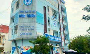 Phòng khám bị tố cắt bao quy đầu với giá 'cắt cổ'