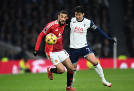 Bảng xếp hạng Ngoại Hạng Anh 2024-2025 vòng 25: Man Utd lún sâu khủng hoảng