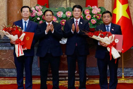 Chủ tịch nước Lương Cường trao quyết định bổ nhiệm Phó Thủ tướng và Bộ trưởng