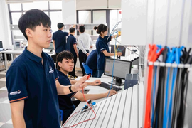 Các trường ngành Kỹ thuật đồng loạt mở ngành mới, thêm tổ hợp xét tuyển