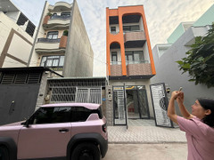 Giá chung cư cao, nhà trong hẻm ở TP.HCM được săn lùng