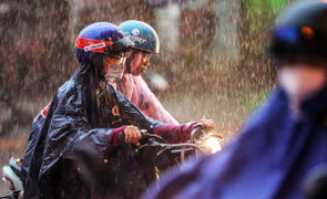 Dự báo thời tiết 10 ngày: Miền Bắc giá rét, miền Trung nhiều nơi mưa to và dông