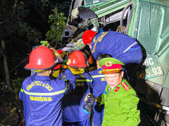 Nguyên nhân vụ tai nạn giữa xe khách và xe đầu kéo làm 14 người thương vong