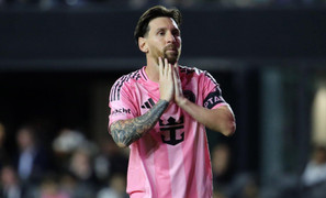 Messi liên tục tỏa sáng, 2 lần xuất sắc nhất trận trong 4 ngày