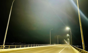 Cứu người gặp nạn trên đường, bị xe máy tông tử vong