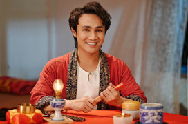 Đạo diễn phim trăm tỷ 'Nhà gia tiên': Tôi vẫn còn yếu nghề