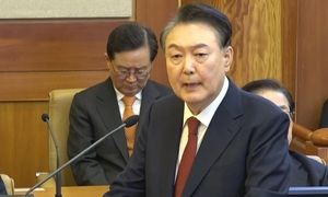 Tổng thống Hàn Quốc Yoon Suk-yeol xin lỗi người dân