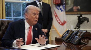 Tổng thống Trump nói Mỹ có thể dỡ bỏ lệnh trừng phạt Nga