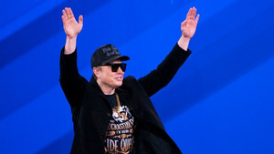 Elon Musk lần đầu họp nội các Nhà Trắng