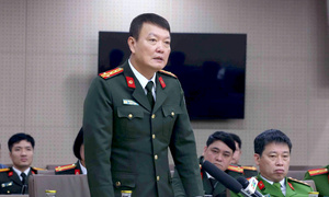 Bộ Công an: Người phẫu thuật thẩm mỹ cần đổi căn cước và hộ chiếu