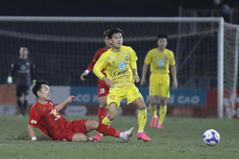 Đội bóng V.League phải nghỉ 2 ngày vì không có sân tập