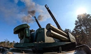 Ukraine tập kích trạm cung cấp khí đốt của Nga