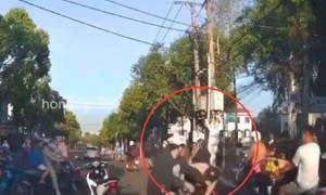 Tạm giữ thanh niên đấm tới tấp người đàn ông sau va chạm giao thông