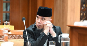 Quan chức Indonesia muốn nhập tịch cầu thủ 40 tuổi phục vụ mục đích kỳ quặc