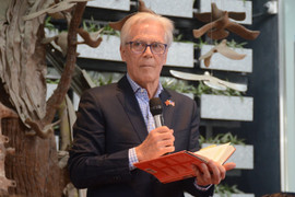 Con trai cựu Bộ trưởng Quốc phòng Mỹ và hành trình tìm sự thật cuộc chiến tranh ở Việt Nam