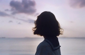 Tôi có quyền theo đuổi người đàn ông từng yêu chị gái mình?