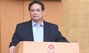 Thủ tướng chủ trì họp về tháo gỡ các khó khăn vướng mắc, thúc đẩy tăng trưởng