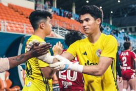 Cầu thủ Việt Nam duy nhất thi đấu ở nước ngoài nhận lệnh từ HLV Kim Sang-sik