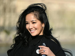 Hồng Nhung chiến đấu với ung thư: 'Kinh hoàng, hoang mang'