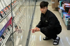 Bắt nhân viên cửa hàng CellphoneS trộm cắp 26 điện thoại iPhone ở Bắc Ninh