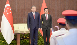 Lễ đón trọng thể Tổng Bí thư Tô Lâm thăm chính thức Singapore