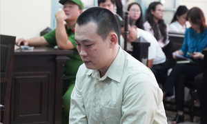 Tài xế ô tô đánh người trước cổng Bệnh viện Từ Dũ lãnh 1 năm tù