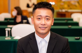 Quang Linh Vlogs quay trở lại châu Phi